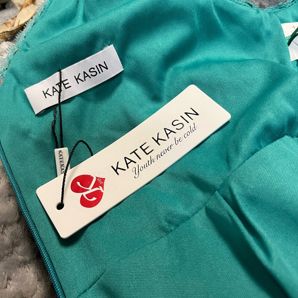 Gorgeous Kate Kasin aqua small sequined formal gown (NWT) - Picture 6 of 9